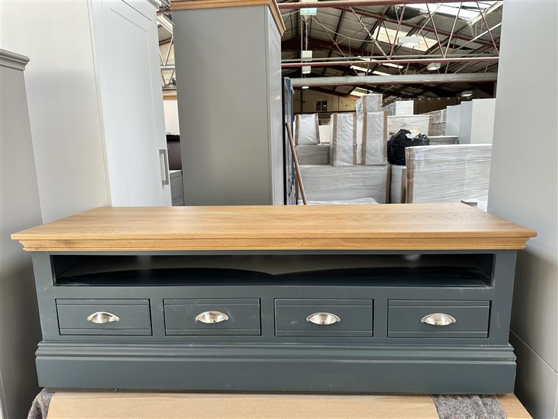New England Straight 5ft Open Shelf TV Unit with 4 Drawers - Oak Top
