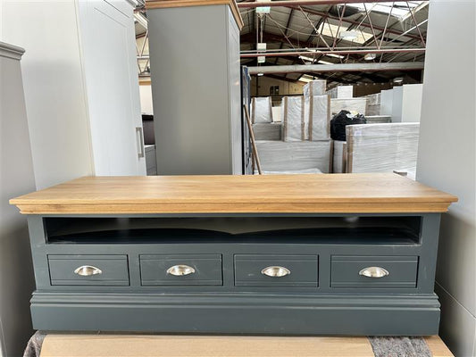 New England Straight 5ft Open Shelf TV Unit with 4 Drawers - Oak Top
