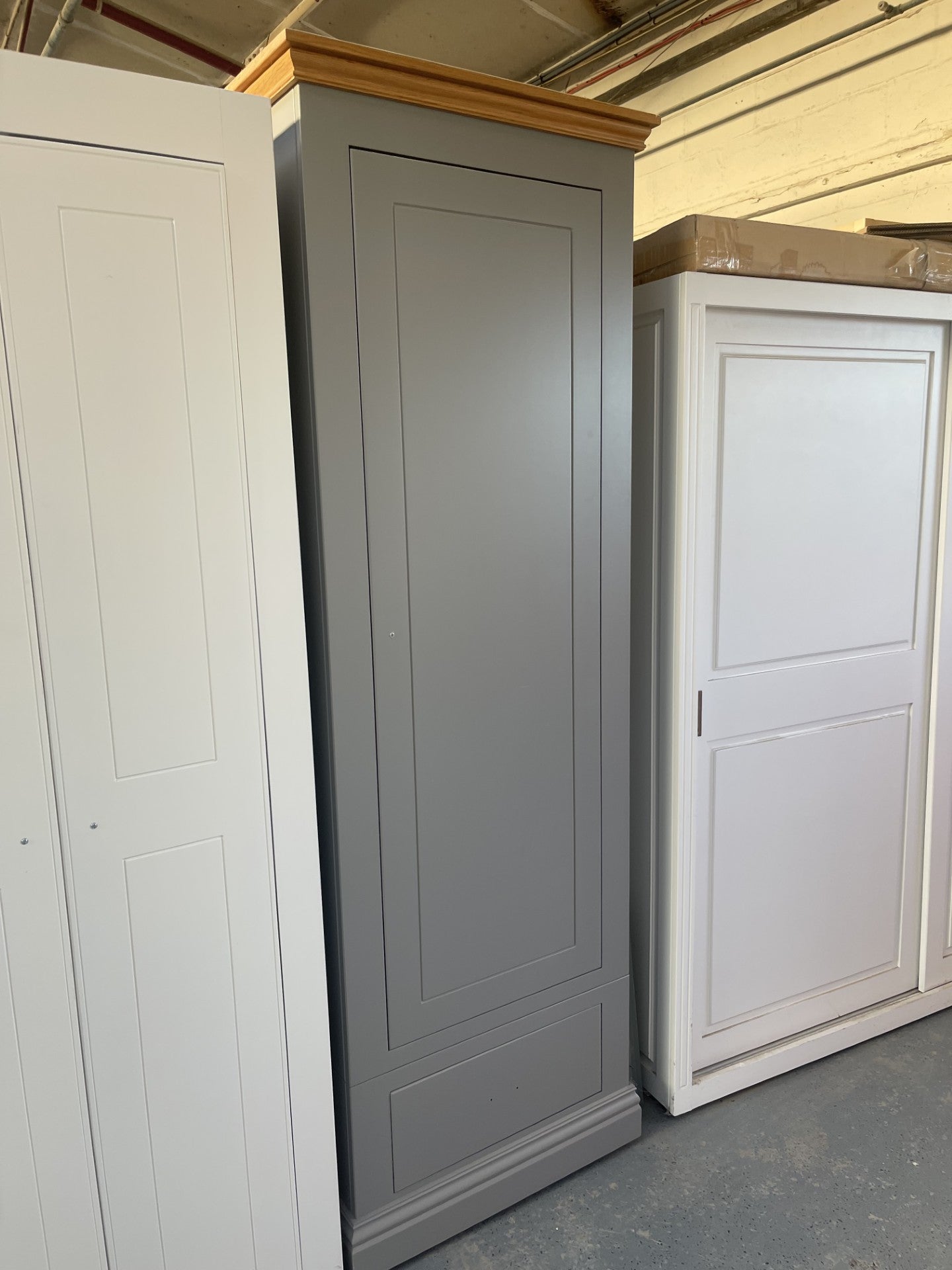 New England 1 Door 1 Drw Extra Tall Robe